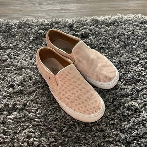 Light pink size 6 vans!